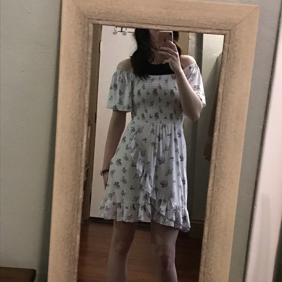 White rue21 floral dress with frills detailing - Picture 2 of 3